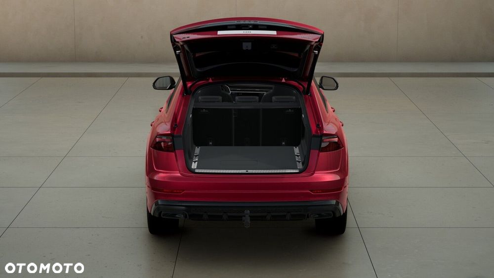 Audi Q8 - 8