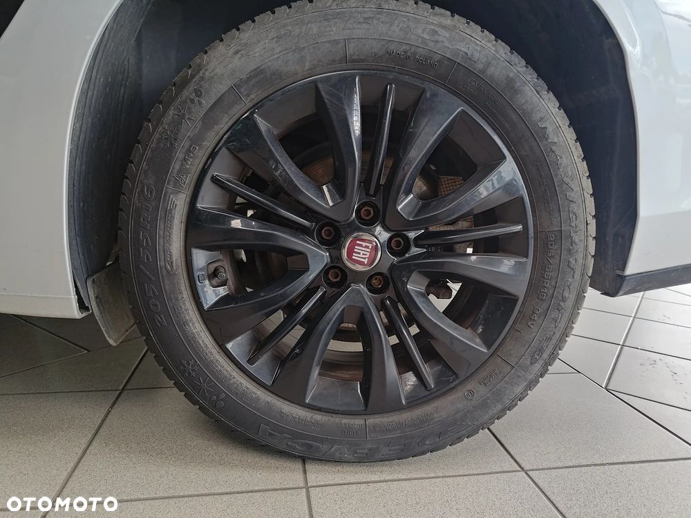 Fiat Tipo 1.4 16v Lounge EU6d - 9