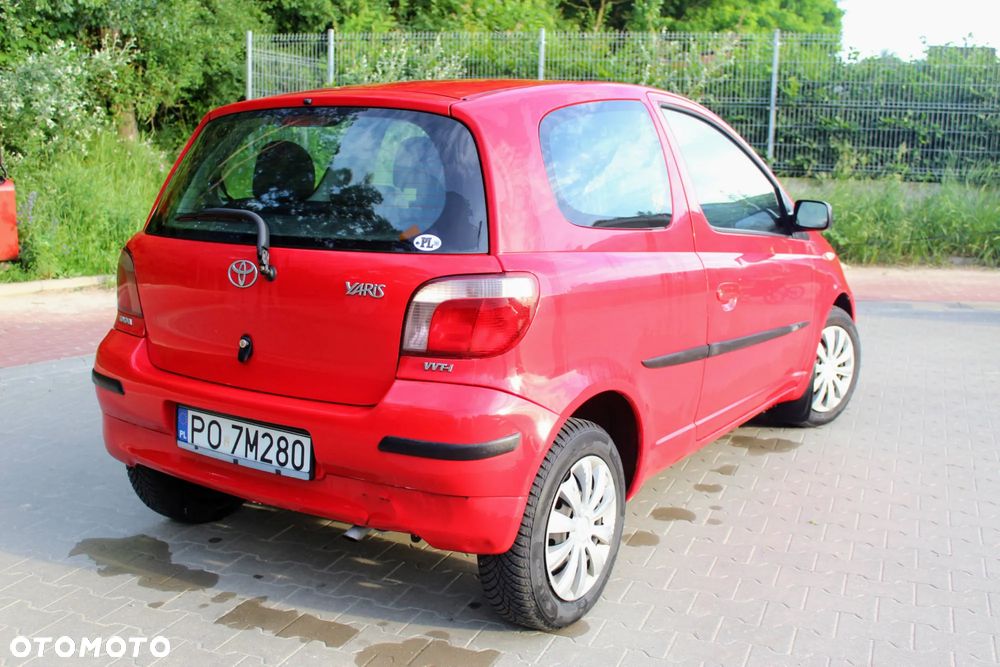 Toyota Yaris 1.3 Terra - 4