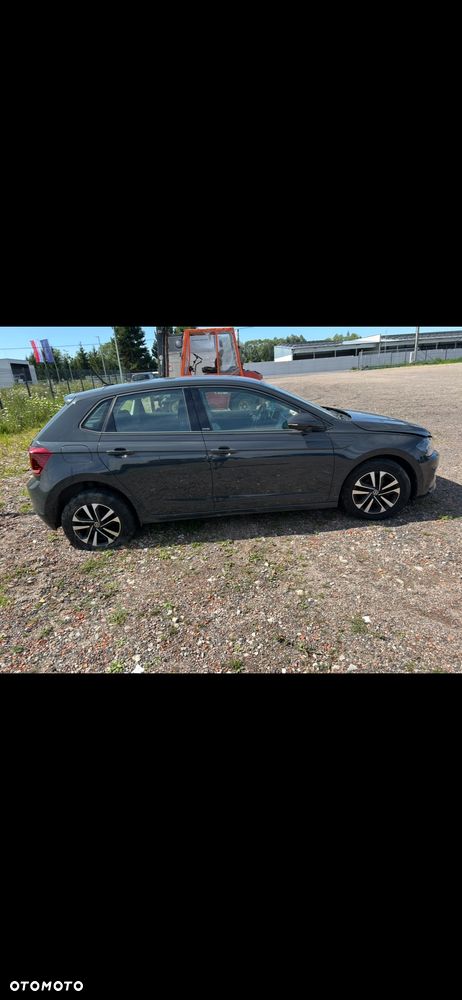 Volkswagen Polo - 2