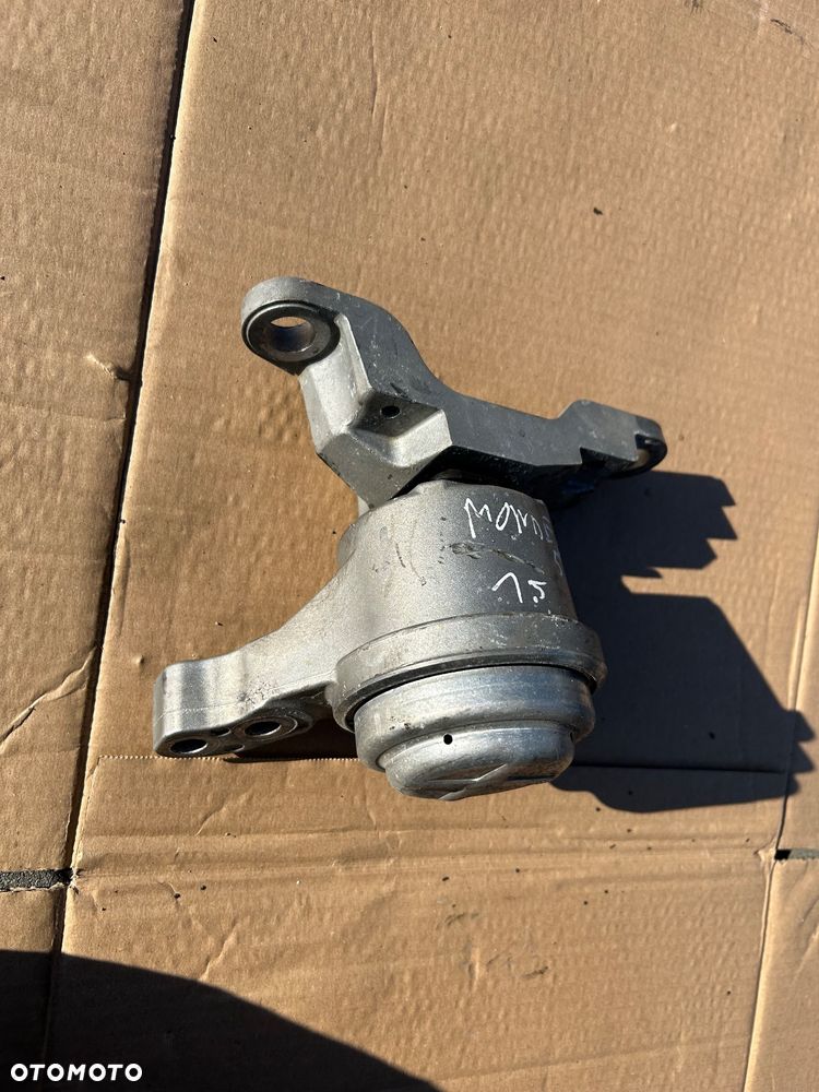 Ford Mondeo Mk5 łapa poduszka silnika 1.5 ecoboost  BG91-6F012-EA - 1