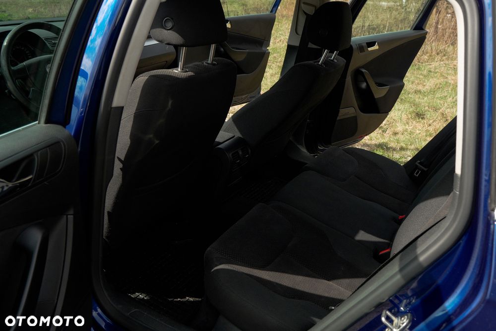 Volkswagen Passat 2.0 TDI DPF Comfortline - 7