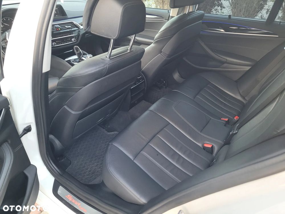 BMW Seria 5 520d xDrive Sport Line - 20