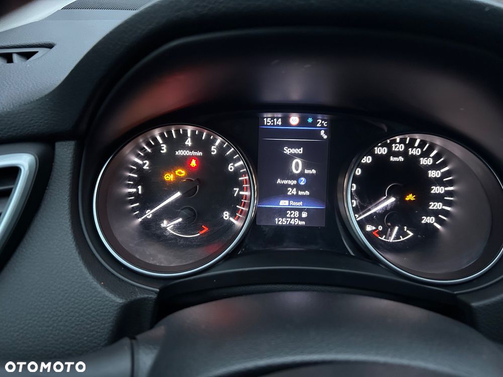 Nissan Qashqai 1.3 DIG-T DCT TEKNA - 19