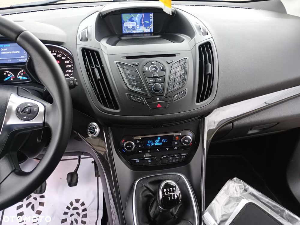 Ford Kuga 2.0 TDCi 4WD Titanium - 12