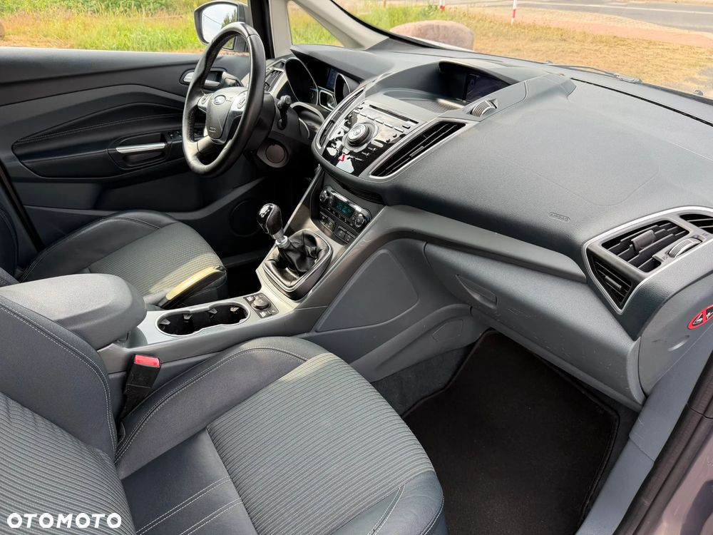 Ford C-MAX 2.0 TDCi Titanium - 30