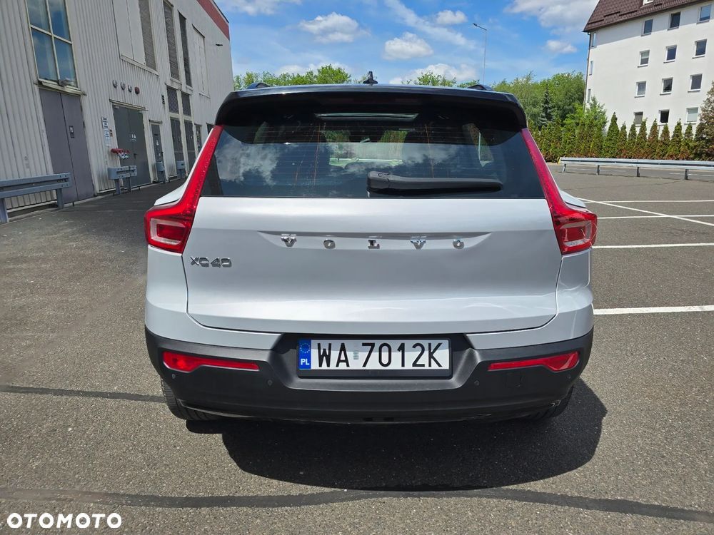 Volvo XC 40 - 5