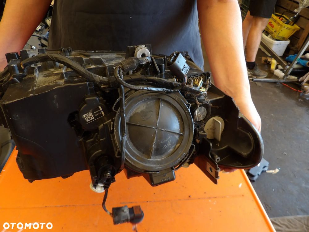 BMW - F30 - H7 - LEWA LAMPA PRZEDNIA - UK - 7259539 - 6