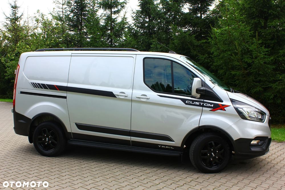 Ford TRANSIT CUSTOM TRAIL 2.0 TDCI 131KM 3 OSOBOWY NAVIGACJA KAMERA FELGI FULL OPCJA STAN PERFEKT FV23% - 5