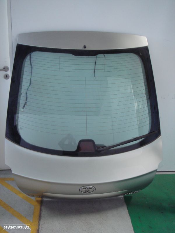 Tampa Da Mala Toyota Avensis (_T25_) - 1