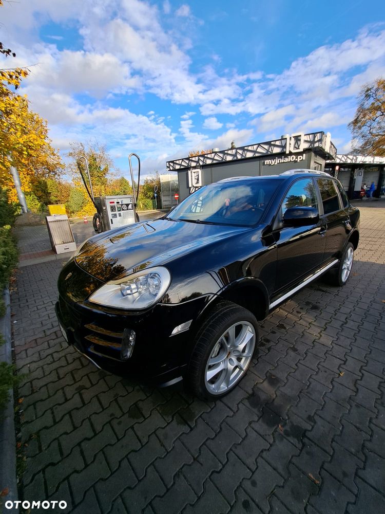 Porsche Cayenne - 10