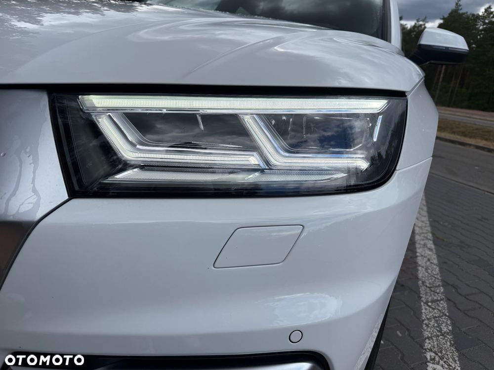 Audi Q5 2.0 TFSI Quattro Sport S tronic - 9