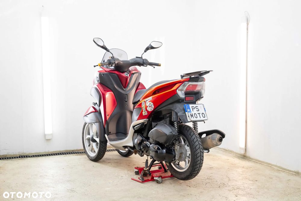 Yamaha Tricity - 8