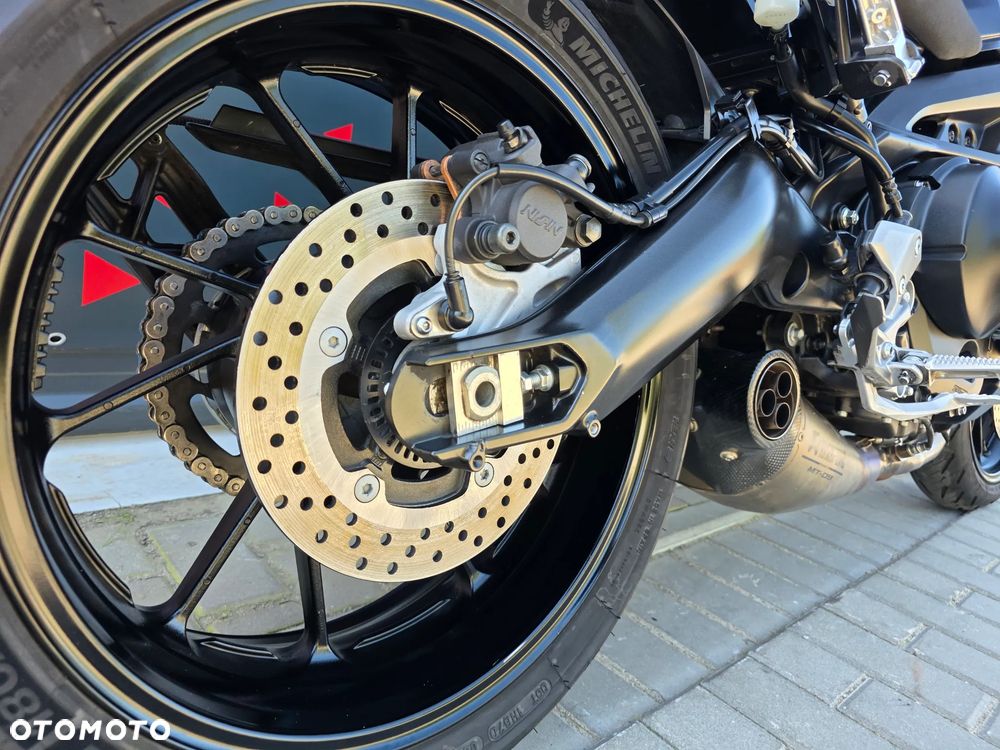 Yamaha MT - 31