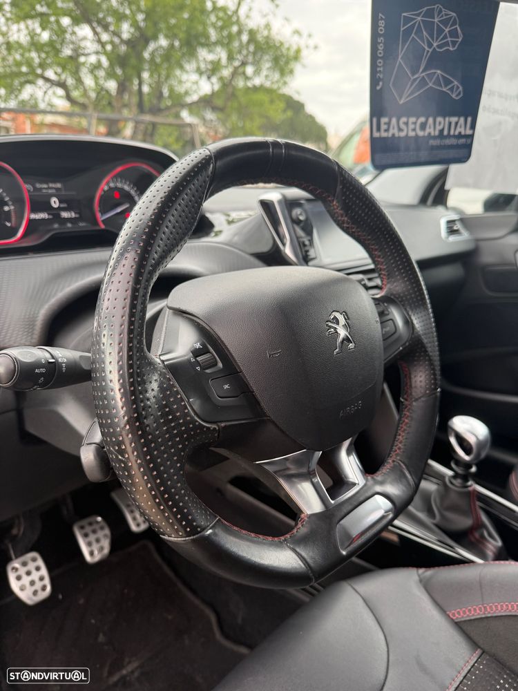 Peugeot 2008 PureTech 130 Stop&Start GT-Line Edition - 13