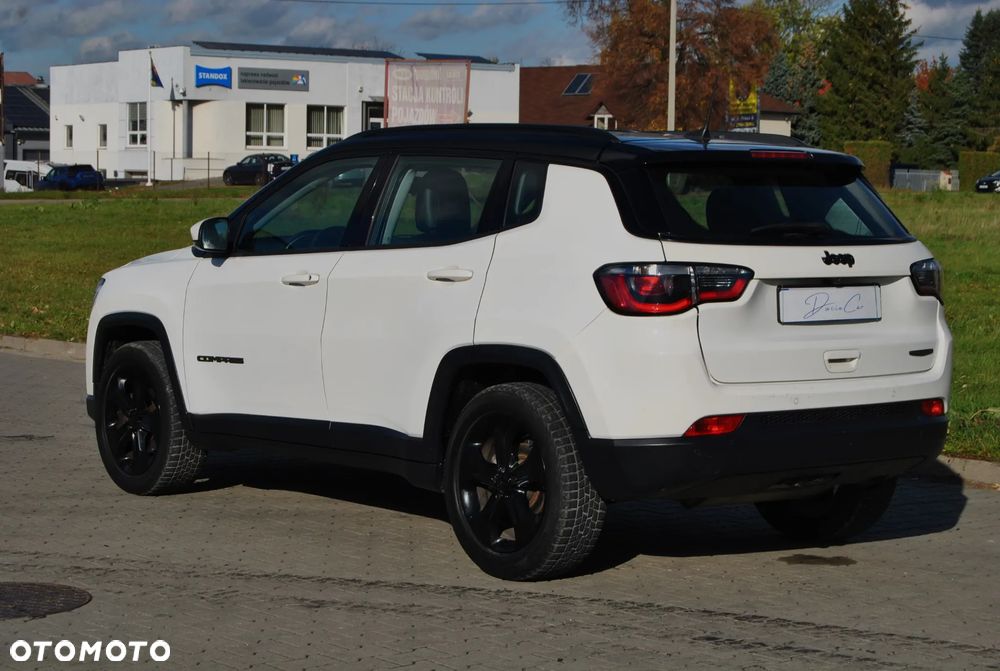 Jeep Compass 1.4 MultiAir Longitude - 4