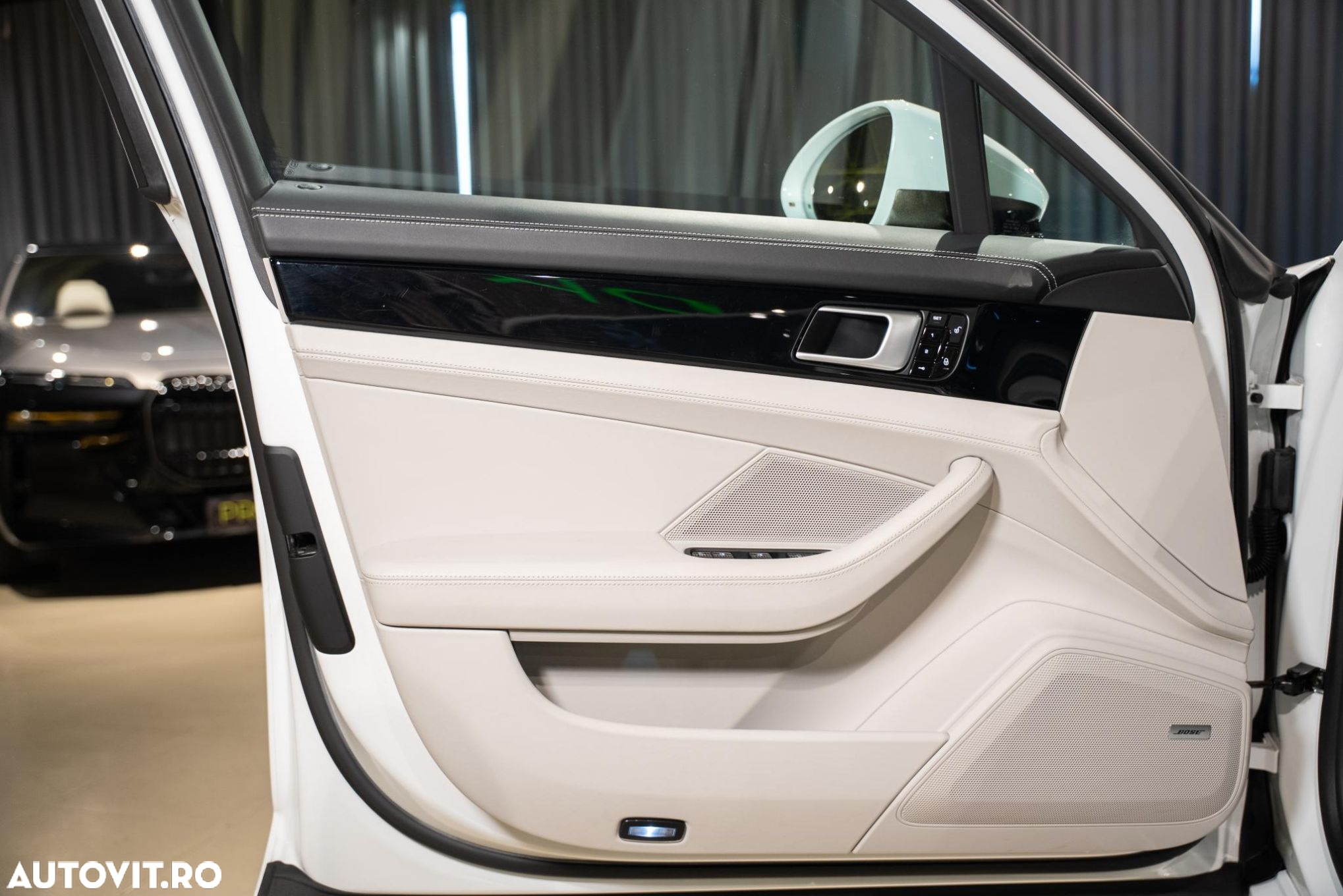 Porsche Panamera - 29