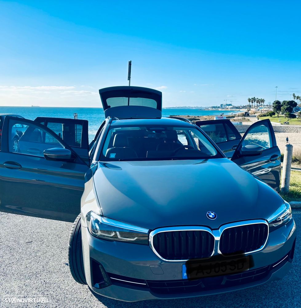 BMW 530 e Line Luxury - 4