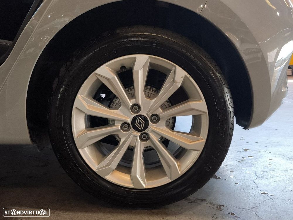 Renault Clio 1.0 TCe Evolution Bi-Fuel - 8