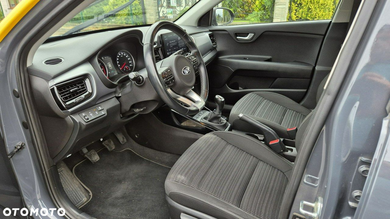 Kia Stonic - 10