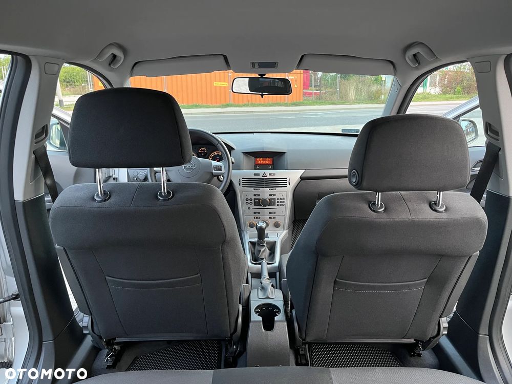 Opel Astra - 30