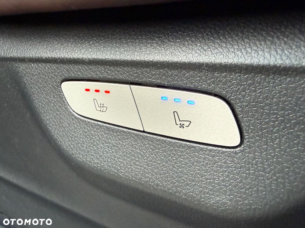 Mercedes-Benz Klasa V 250 (BlueTEC) d Avantgarde 7G-Tronic (ekstra d³) - 30