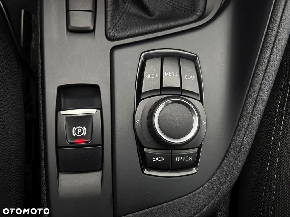 BMW X1 sDrive18d Advantage - 30
