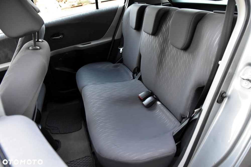 Toyota Yaris 1.33 VVT-i Cool - 18