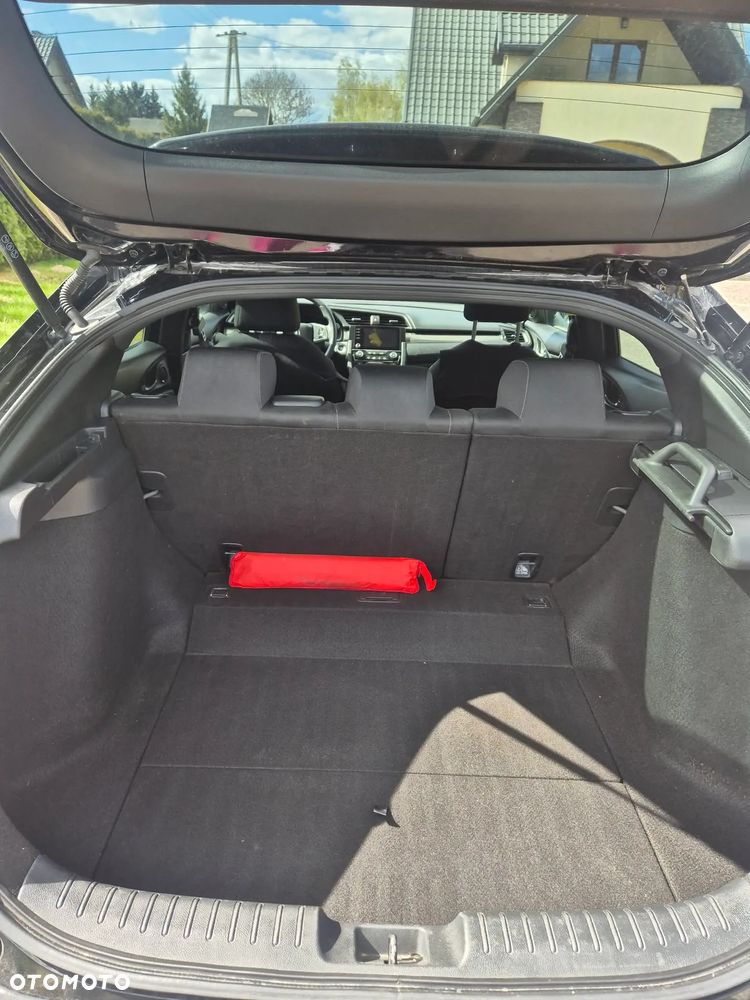 Honda Civic 1.5 i-VTEC Turbo CVT Sport - 10