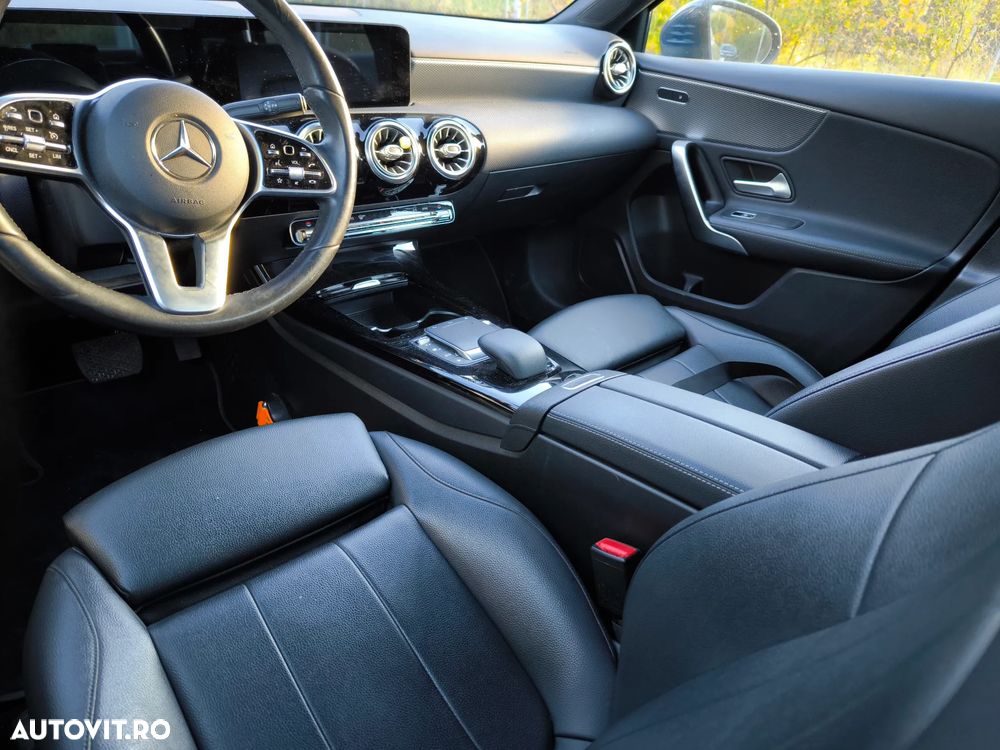 Mercedes-Benz A 180 7G-DCT Progressive - 9