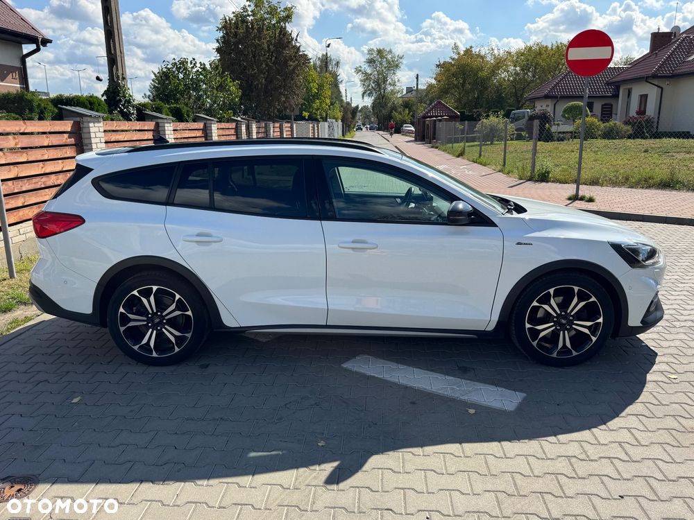 Ford Focus - 10
