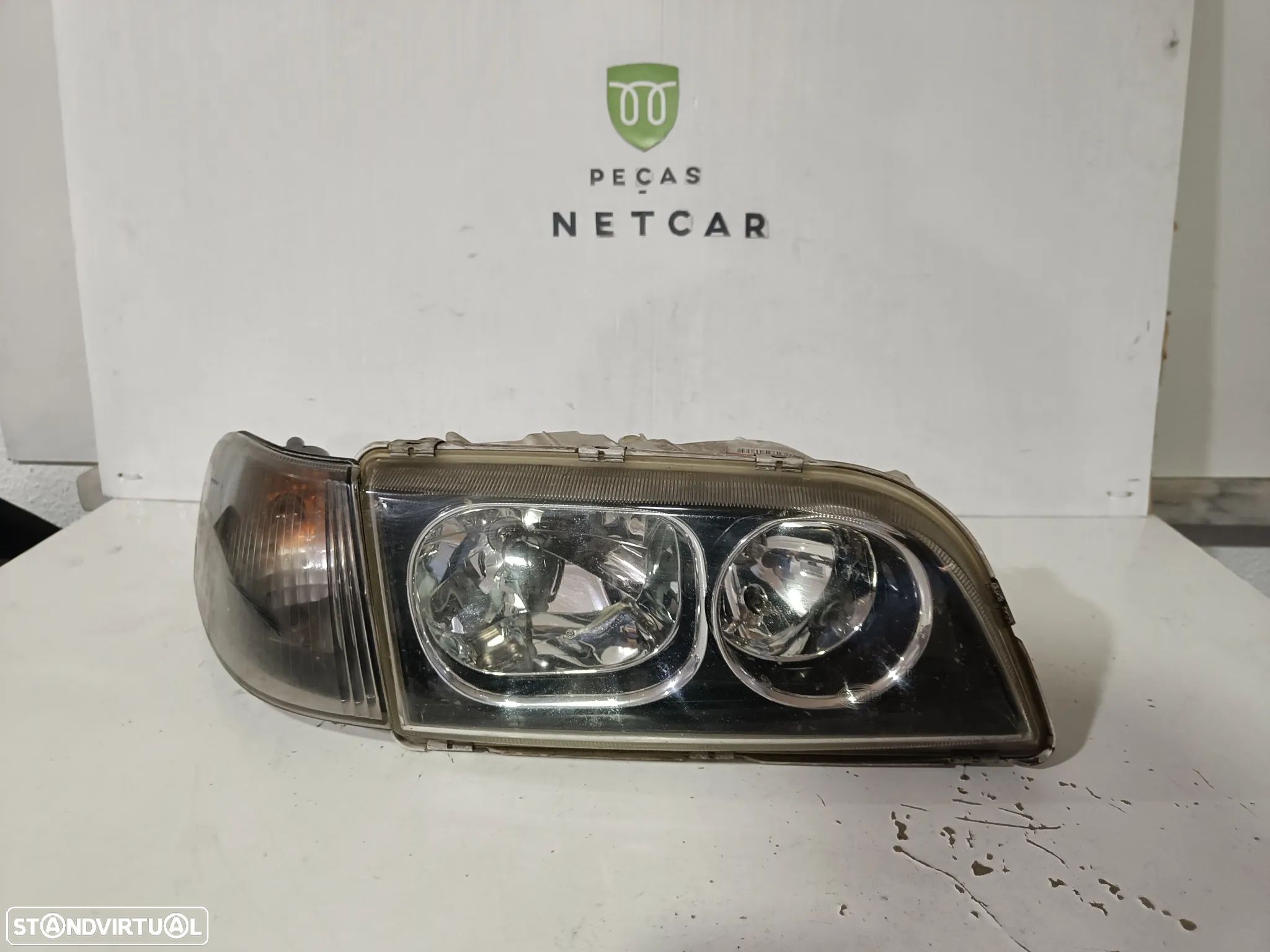 Farol óptica Volvo s40 V40 2001 - 1
