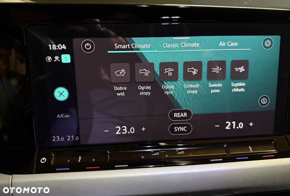 Volkswagen Golf - 14