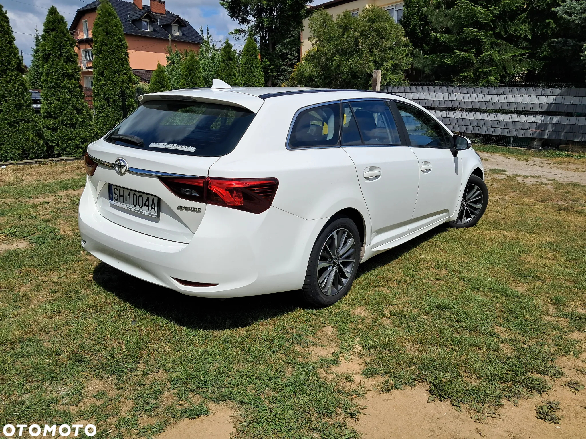 Toyota Avensis 2.0 D-4D Premium - 5