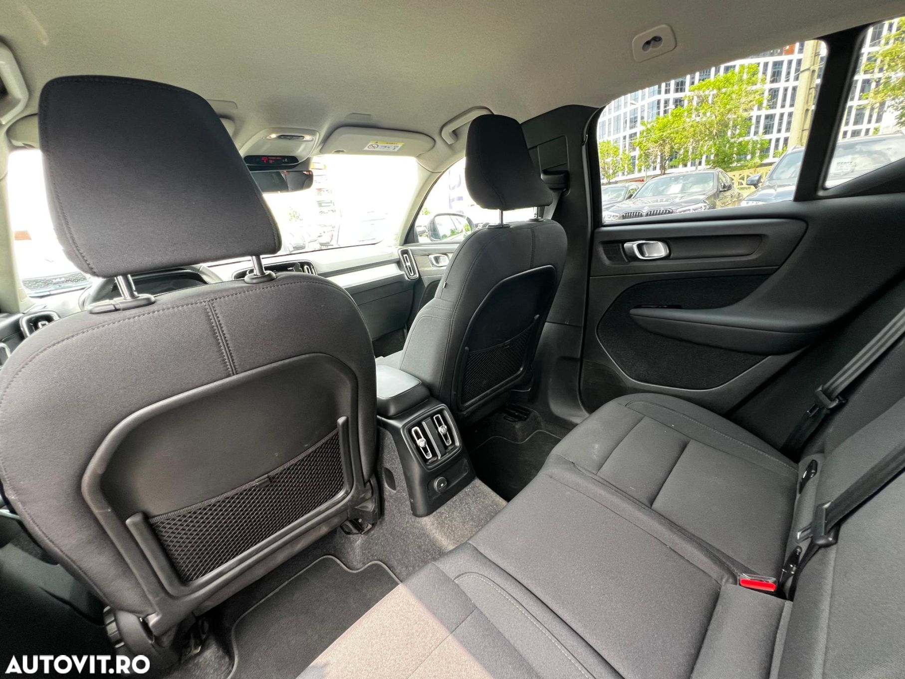 Volvo XC 40 Recharge T4 Twin Engine AT7 Inscription Expression - 23