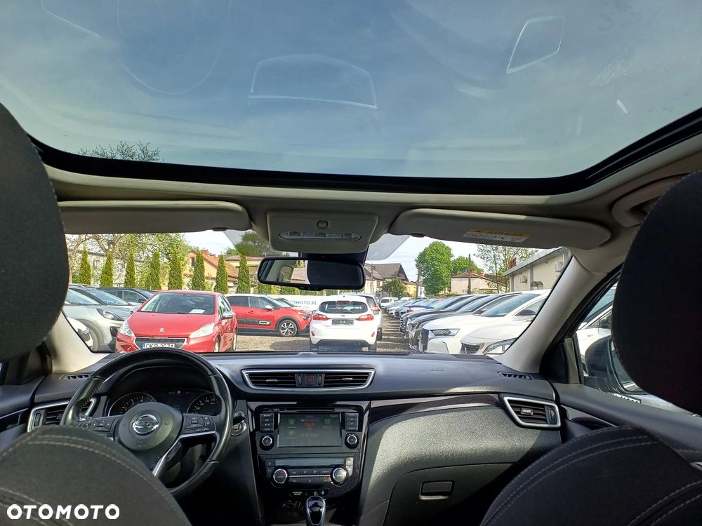 Nissan Qashqai 1.3 DIG-T N-Connecta DCT - 30