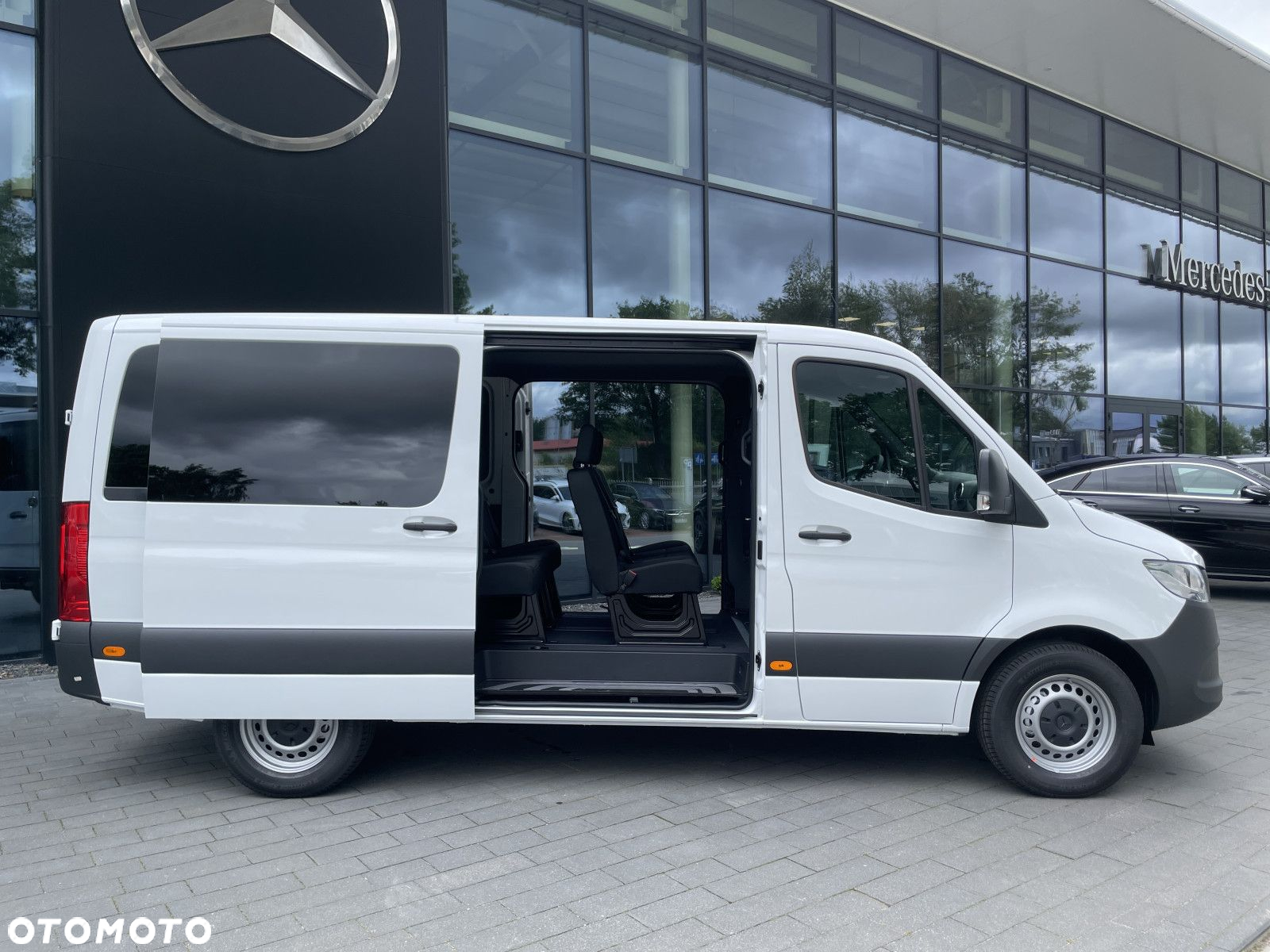 Mercedes-Benz Sprinter Tourer - 4
