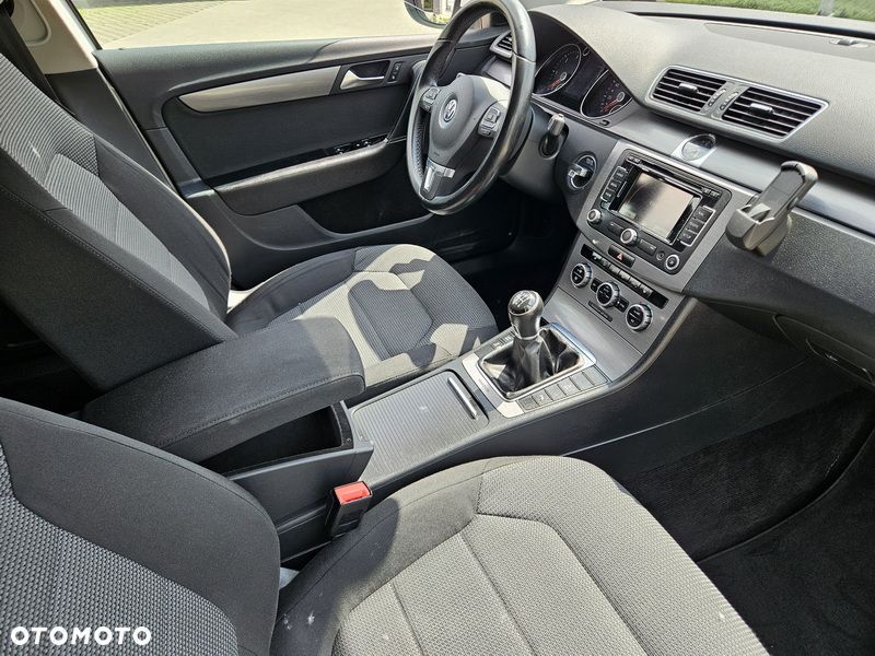 Volkswagen Passat 2.0 TDI 4Mot Comfortline - 27