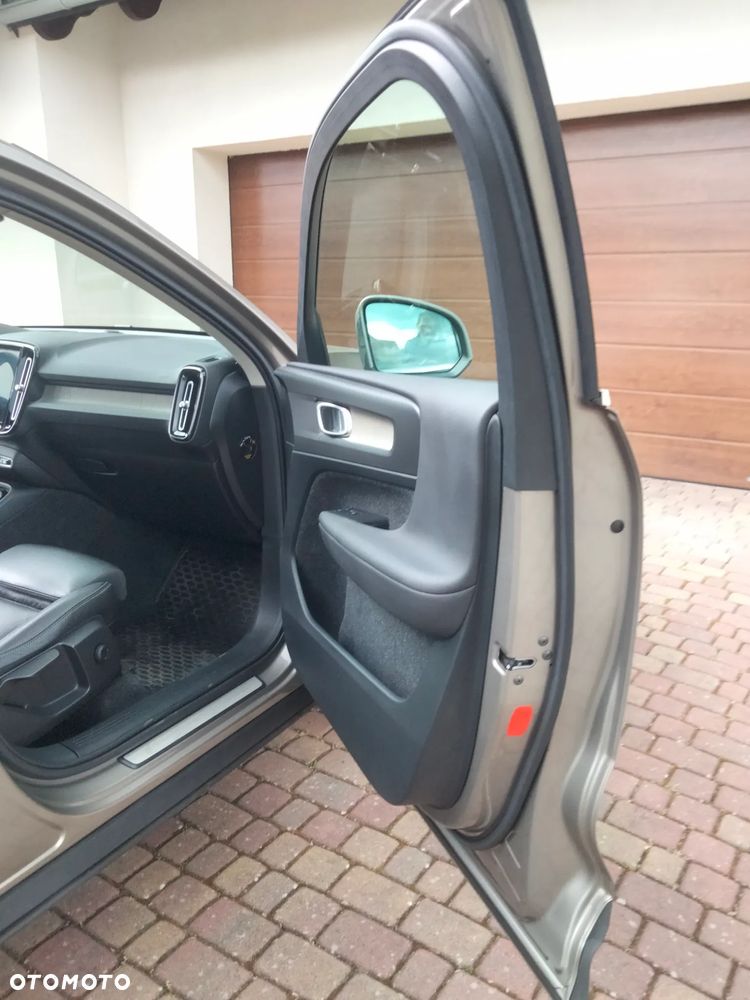 Volvo XC 40 T4 Geartronic Inscription - 13