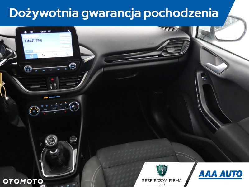 Ford Fiesta - 10
