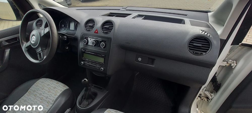 Volkswagen CADDY - 15