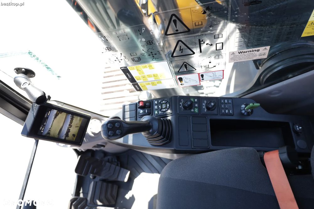 Volvo EC220EL - 25