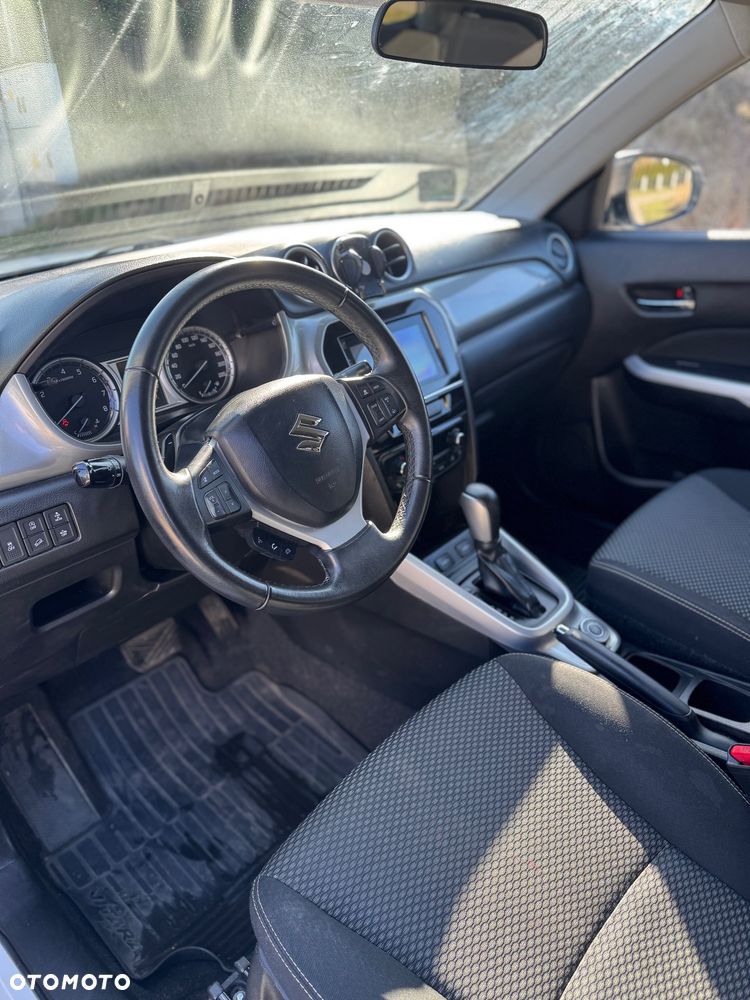 Suzuki Vitara 1.6 XLED 4WD - 8