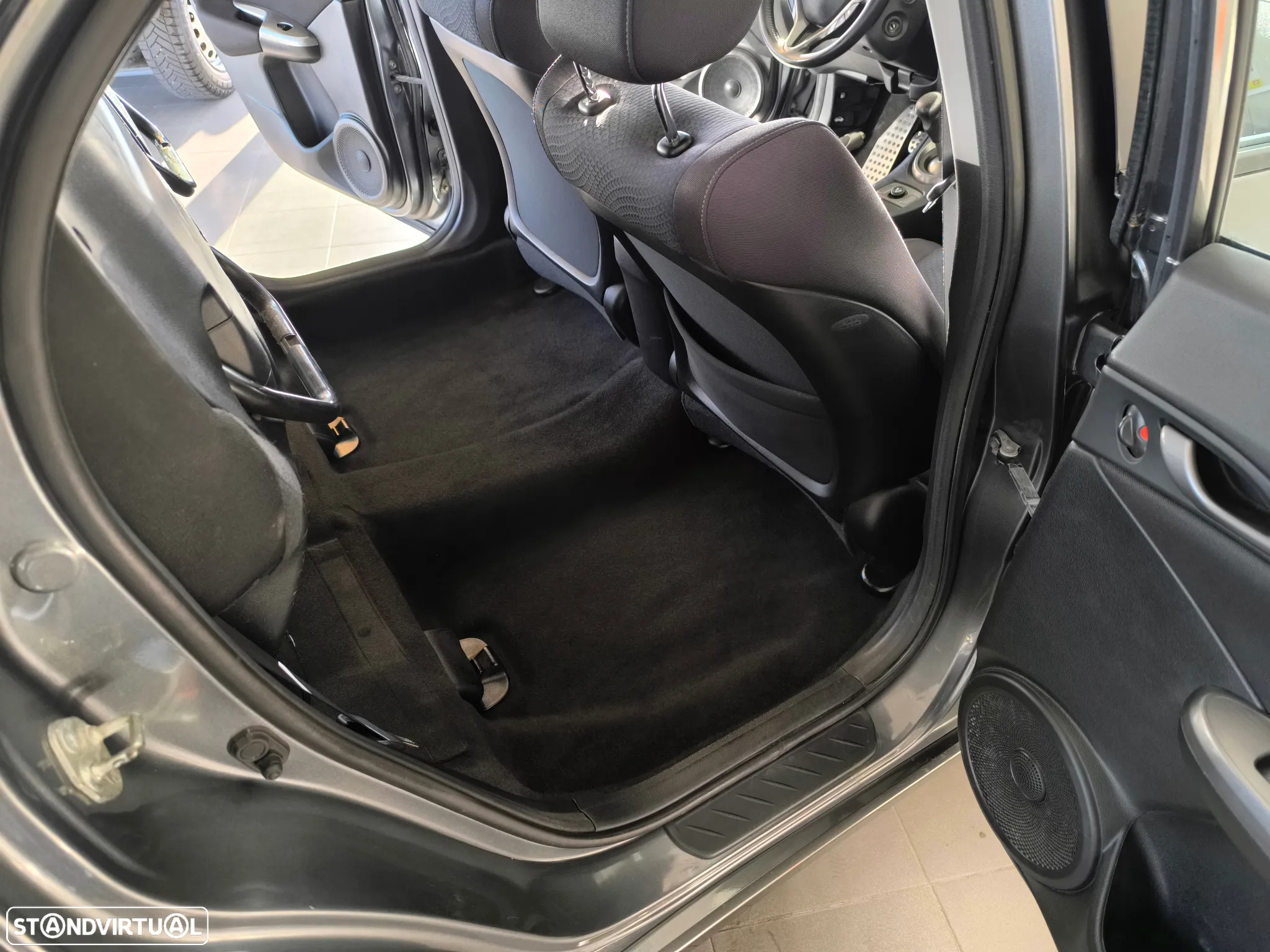 Honda Civic 1.4 i-VTEC Comfort - 13