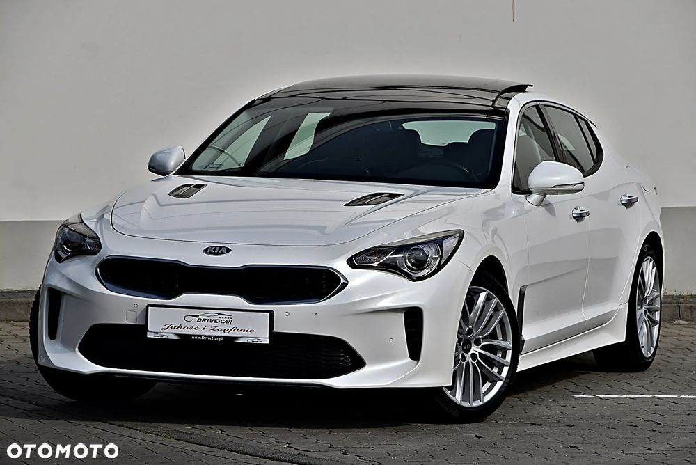 Kia Stinger 2.0 T-GDI XL - 2