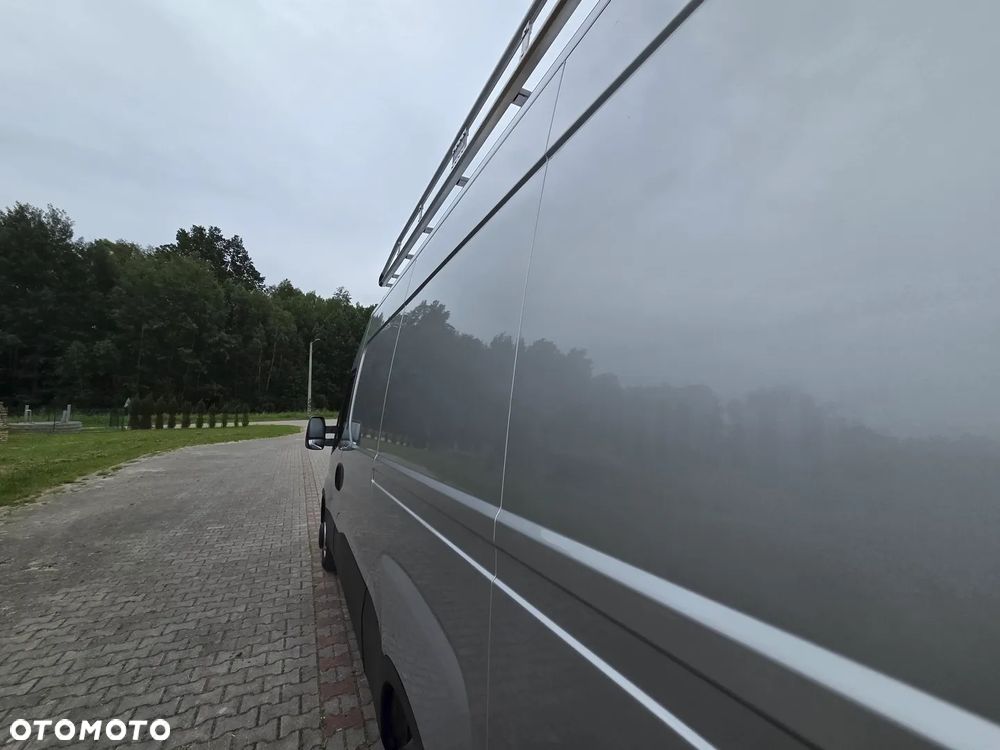 Iveco 35C17 - 21