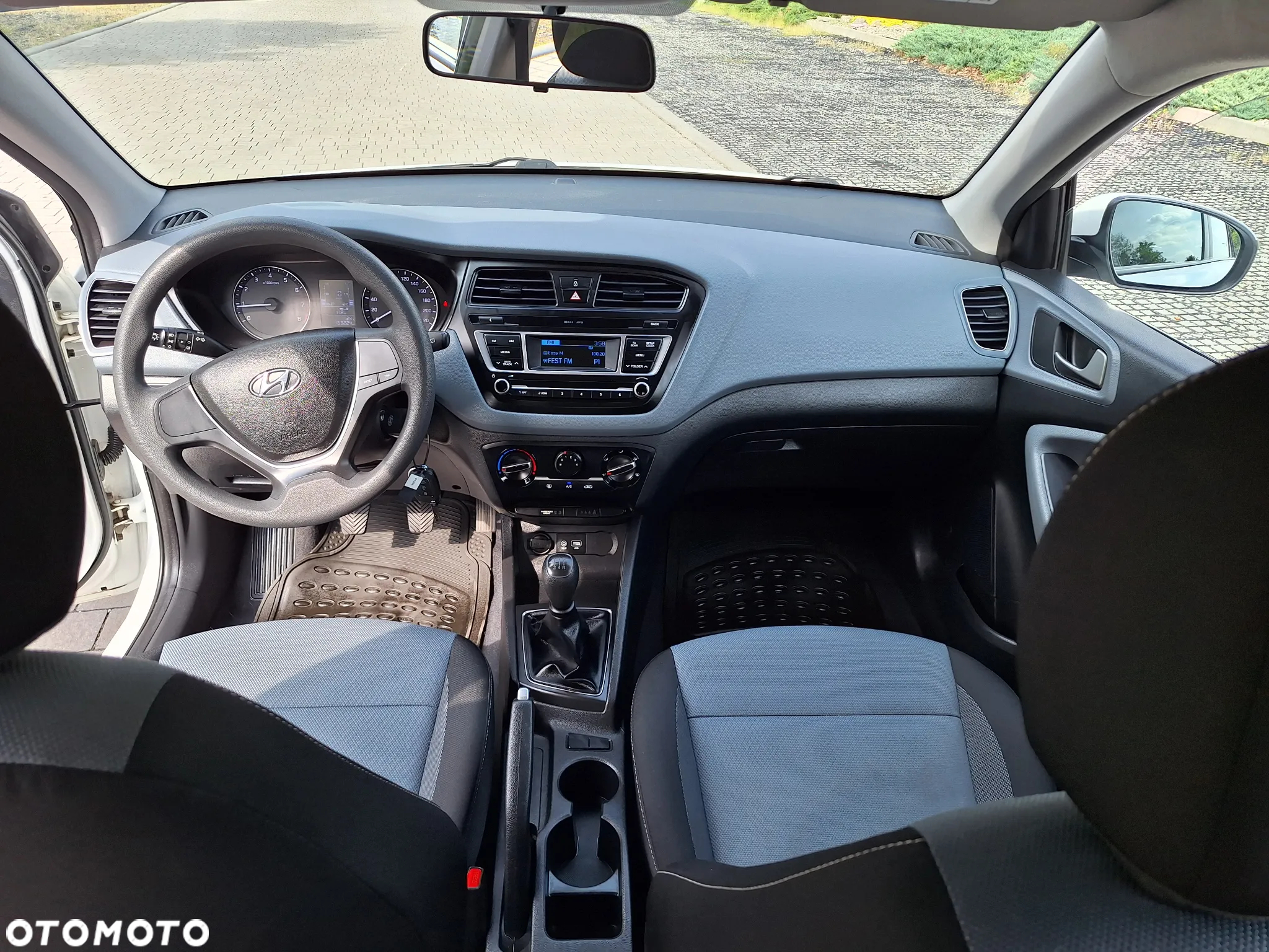 Hyundai i20 1.2 BlueDrive Classic + - 5