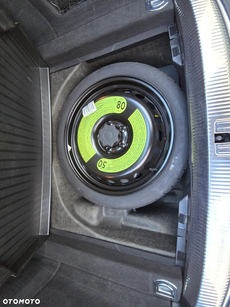 Audi A4 Avant 2.0 TDI Quattro Design S tronic - 39