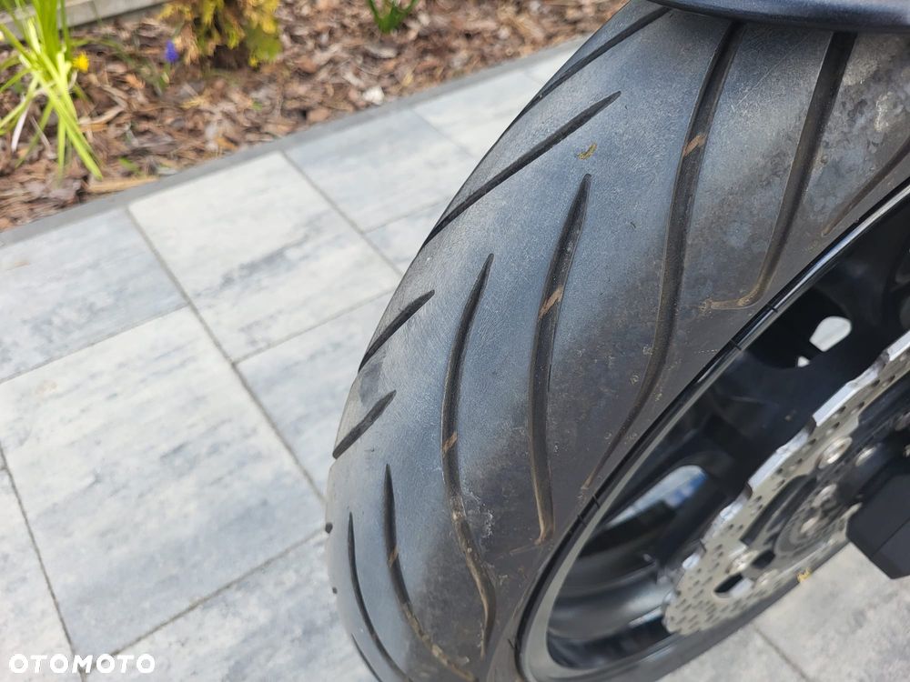 Kawasaki Versys 650 - 12