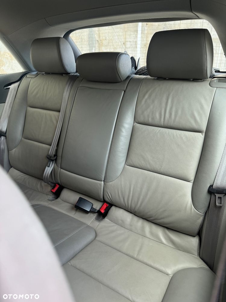 Audi A3 1.6 Ambiente - 16